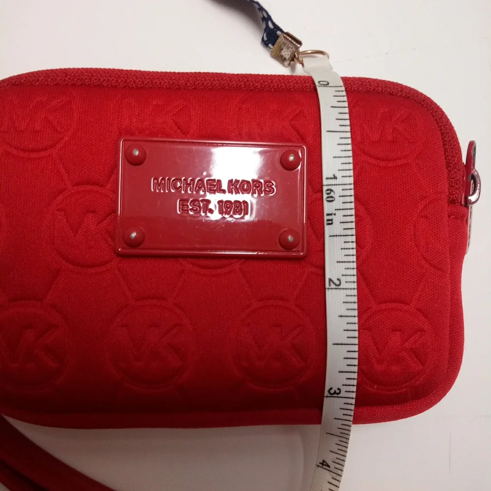 Michael Kors Leather handle Red camara case